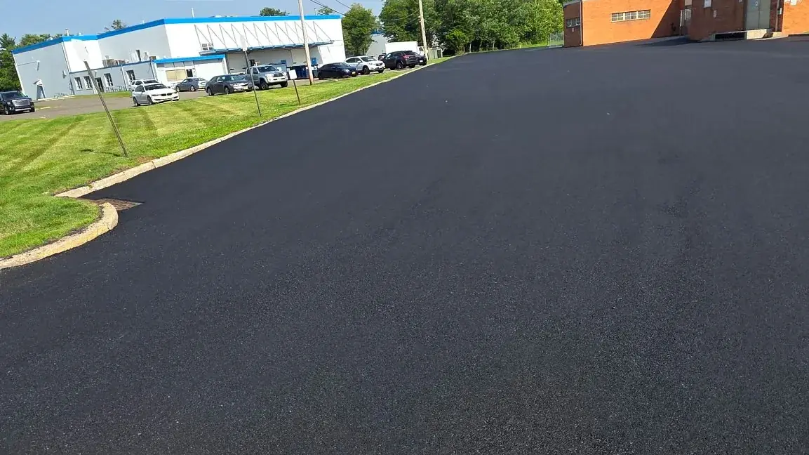 Commercial asphalt paving project in northern New Jersey